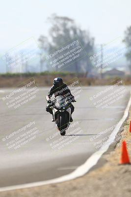 media/Sep-20-2025-TrackDaz (Sat) [[27f0cde673]]/C Group/240pm (Turn 9)/